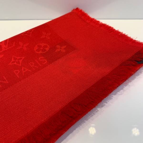 Louis Vuitton Scarf LVC00603